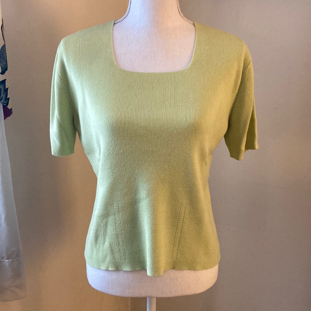 Light Green Short Sleeve Light Green Sweater